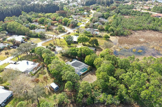 7685 SE Pleasant Ridge Court, Stuart, FL 34997