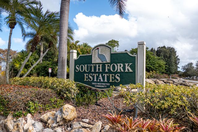 7685 SE Pleasant Ridge Court, Stuart, FL 34997