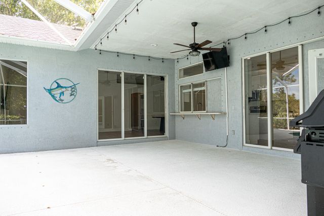 7685 SE Pleasant Ridge Court, Stuart, FL 34997