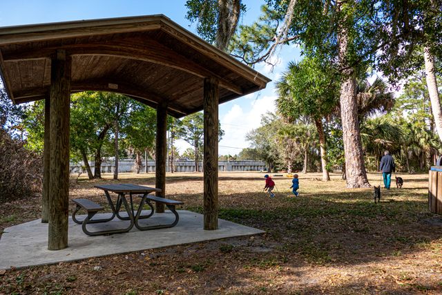 7685 SE Pleasant Ridge Court, Stuart, FL 34997