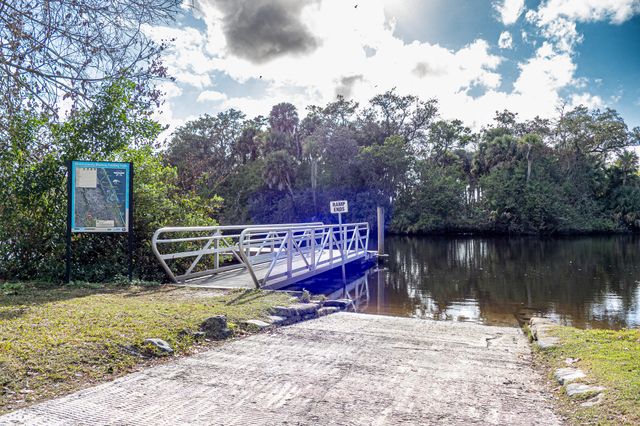 7685 SE Pleasant Ridge Court, Stuart, FL 34997