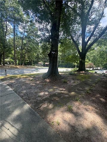 1602 Dresden NE Drive, Atlanta, GA 30319