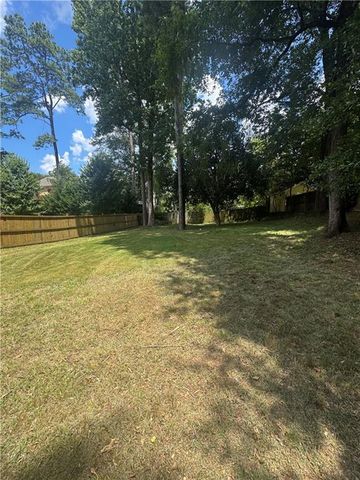 1602 Dresden NE Drive, Atlanta, GA 30319