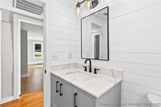 21480 Jane Shaw Road, Wagram, NC 28396
