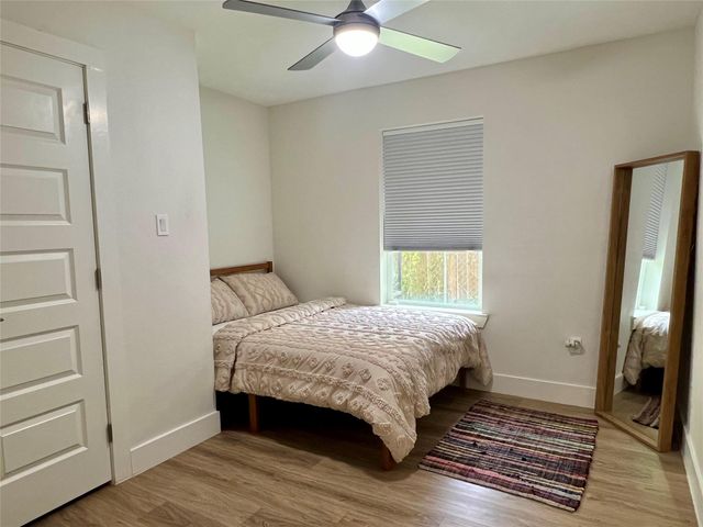 1119 Panama Street, Houston, TX 77009