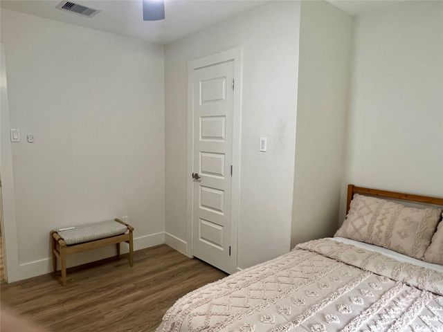 1119 Panama Street, Houston, TX 77009