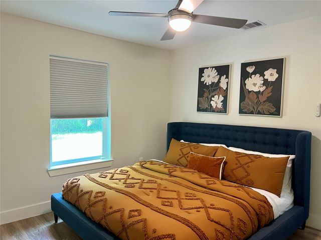 1119 Panama Street, Houston, TX 77009