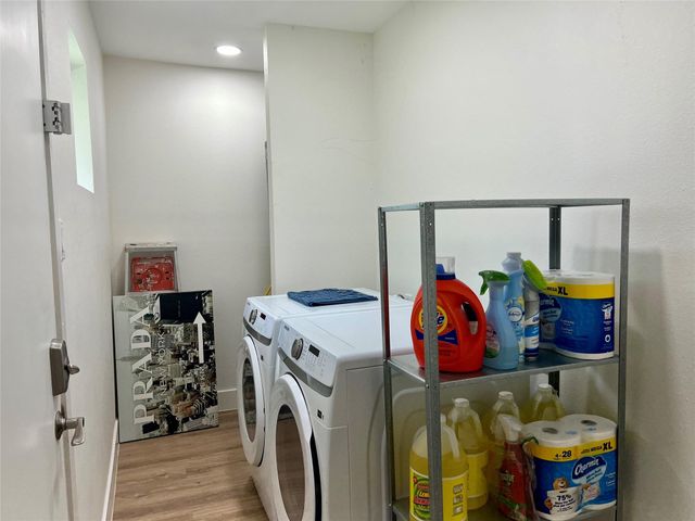 1119 Panama Street, Houston, TX 77009