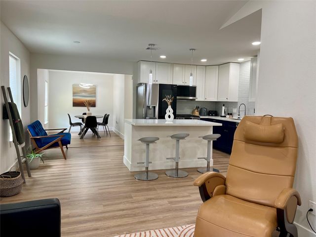 1119 Panama Street, Houston, TX 77009