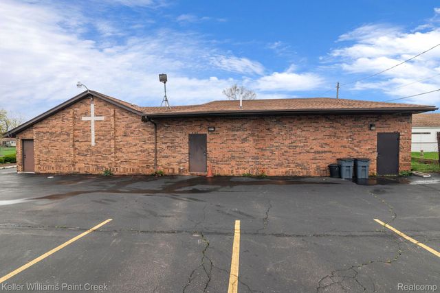 2320 Canniff Street, Flint, MI 48504