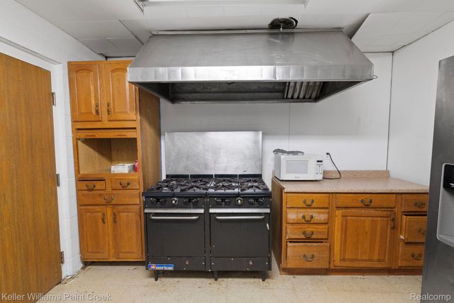 2320 Canniff Street, Flint, MI 48504