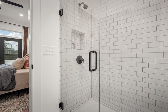 1268 3rd Ave, S, Nashville, TN 37210