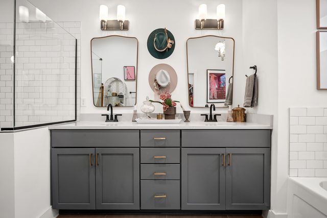 1268 3rd Ave, S, Nashville, TN 37210