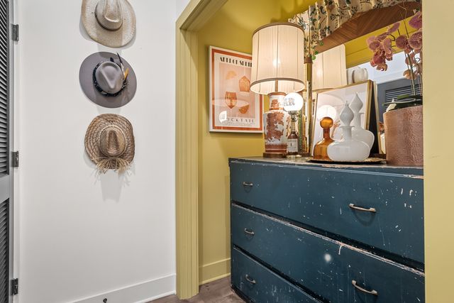 1268 3rd Ave, S, Nashville, TN 37210