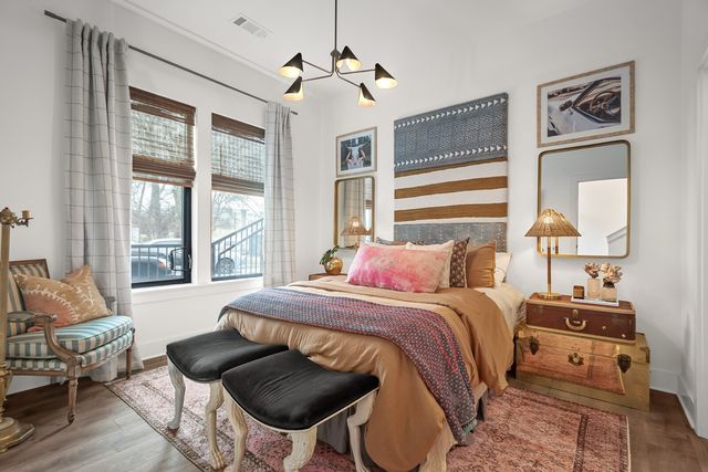 1268 3rd Ave, S, Nashville, TN 37210