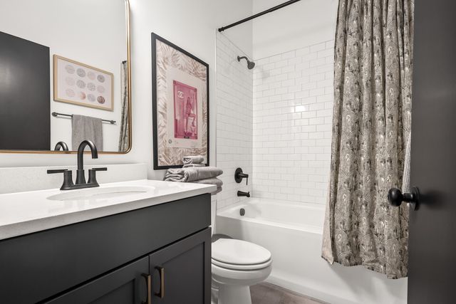 1268 3rd Ave, S, Nashville, TN 37210