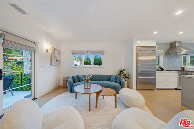 1948 N Curson Avenue, Los Angeles, CA 90046