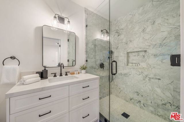 1948 N Curson Avenue, Los Angeles, CA 90046