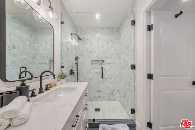 1948 N Curson Avenue, Los Angeles, CA 90046