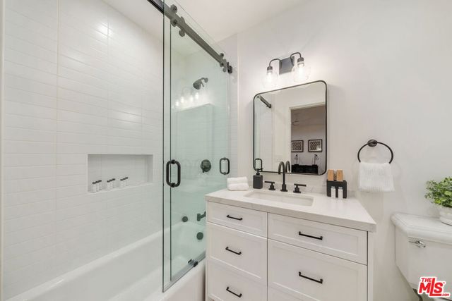 1948 N Curson Avenue, Los Angeles, CA 90046