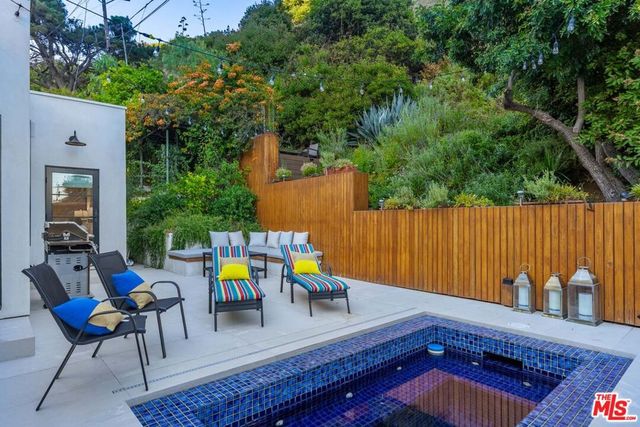 1948 N Curson Avenue, Los Angeles, CA 90046