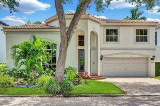6631 NW 43rd Terrace, Boca Raton, FL 33496