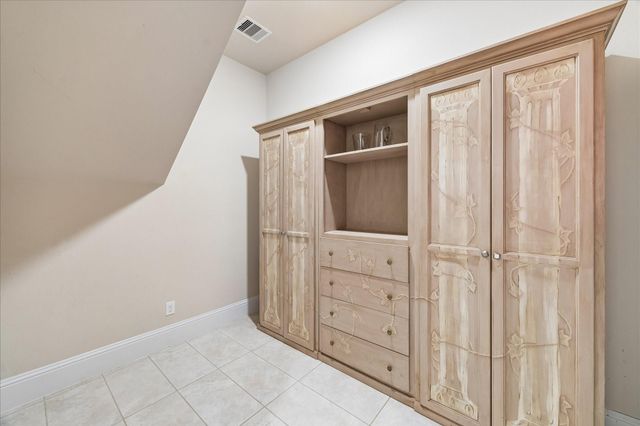 177 Caledonia Circle Circle, Montgomery, TX 77316