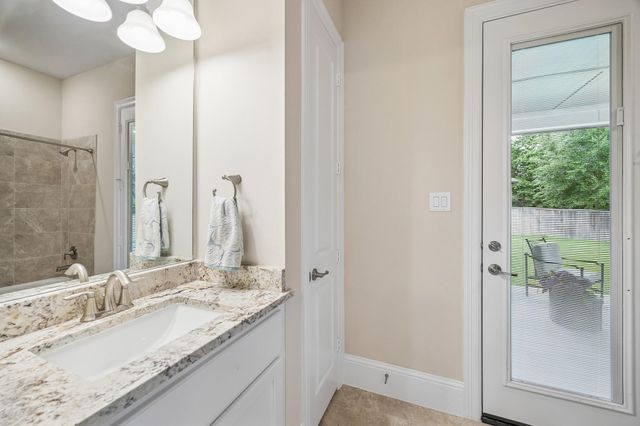 177 Caledonia Circle Circle, Montgomery, TX 77316