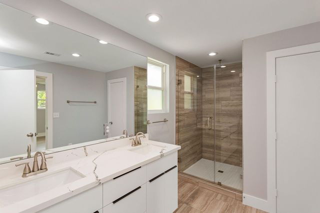 2005 Portsmouth Street C, Houston, TX 77098