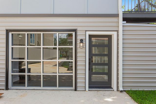 2005 Portsmouth Street C, Houston, TX 77098