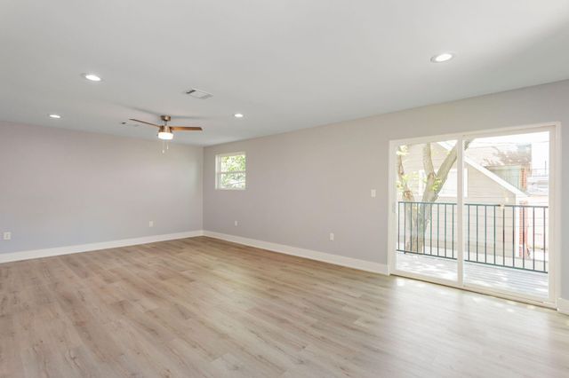 2005 Portsmouth Street C, Houston, TX 77098