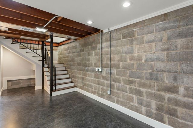 2005 Portsmouth Street C, Houston, TX 77098