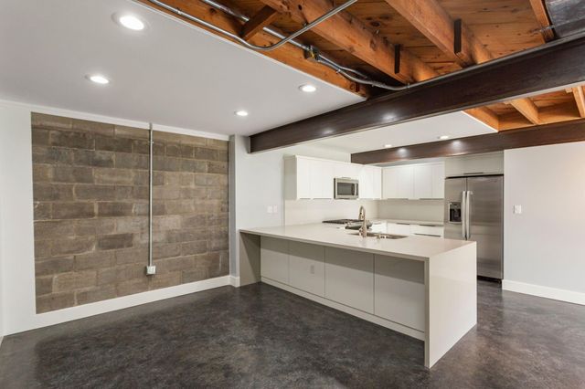 2005 Portsmouth Street C, Houston, TX 77098