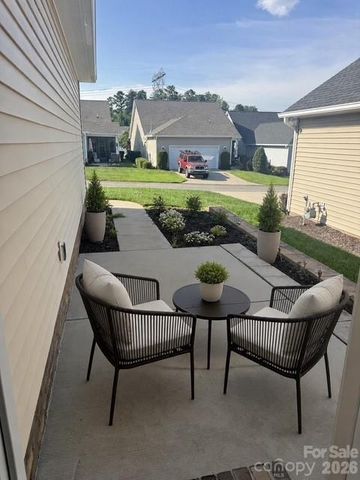 11607 Meetinghouse Drive, Cornelius, NC 28031