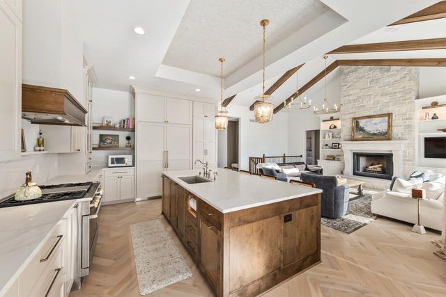 20285 Newport LANE, Brookfield, WI 53045