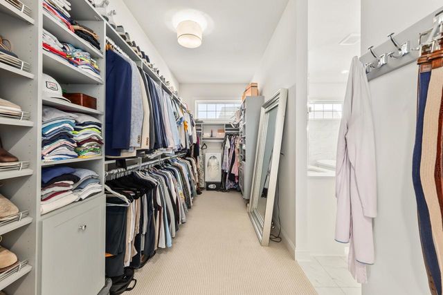 20285 Newport LANE, Brookfield, WI 53045