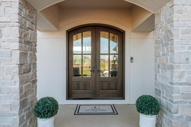 20285 Newport LANE, Brookfield, WI 53045