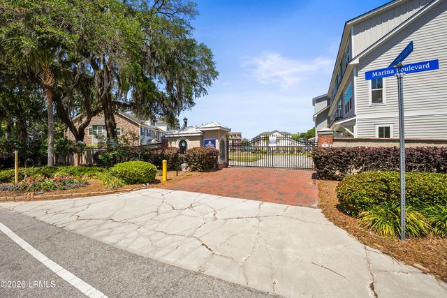 55 Battery Creek Club Drive, Beaufort, SC 29902