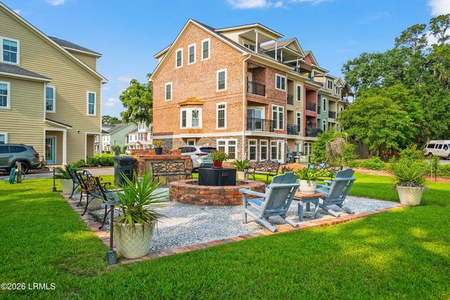 55 Battery Creek Club Drive, Beaufort, SC 29902