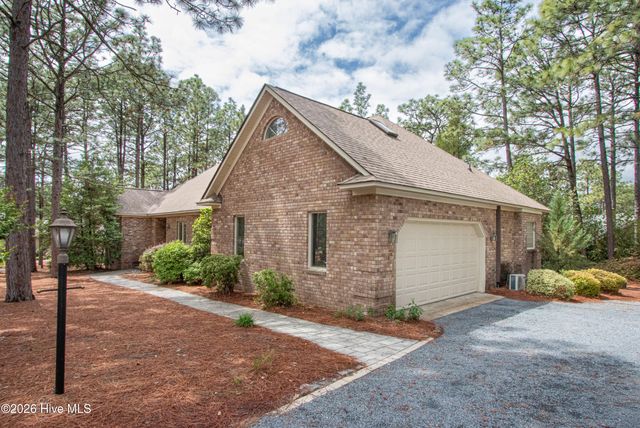 2 Interlachon Drive, Pinehurst, NC 28374