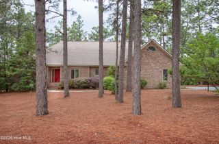 2 Interlachon Drive, Pinehurst, NC 28374