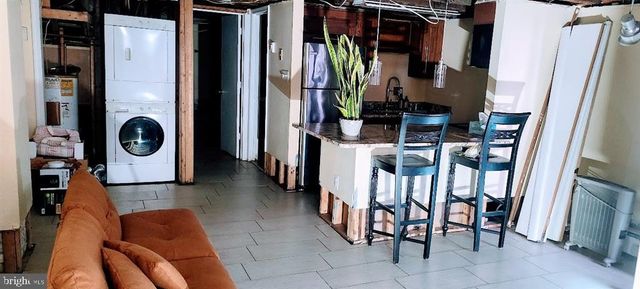 1250 GIRARD ST NW, Washington, DC 20009