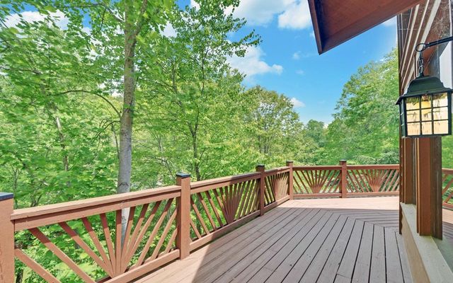 1720 Caney Creek Road, Murphy, NC 28906