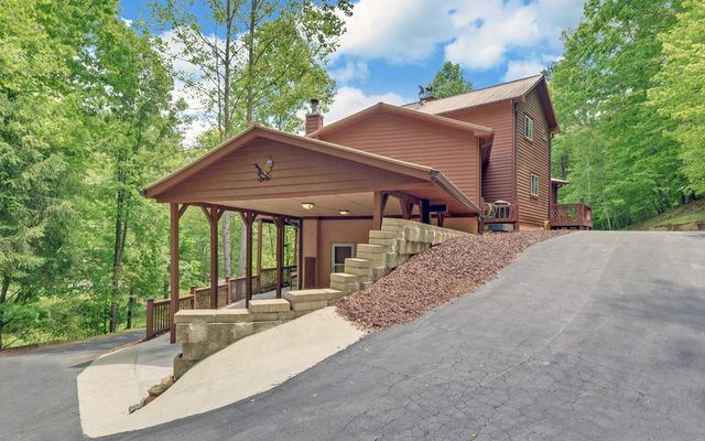 1720 Caney Creek Road, Murphy, NC 28906
