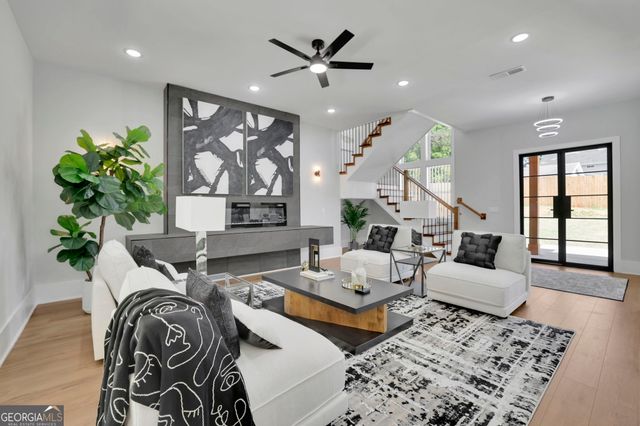 1863 Ben King Road NW, Kennesaw, GA 30144