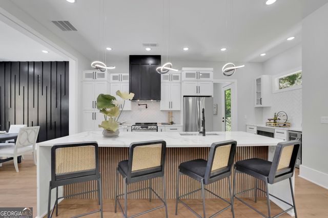 1863 Ben King Road NW, Kennesaw, GA 30144