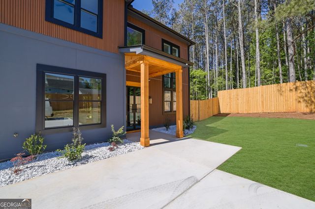 1863 Ben King Road NW, Kennesaw, GA 30144