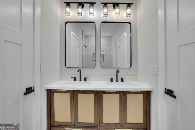 1863 Ben King Road NW, Kennesaw, GA 30144