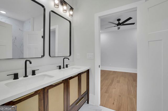 1863 Ben King Road NW, Kennesaw, GA 30144