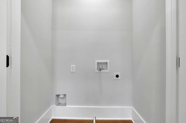 1863 Ben King Road NW, Kennesaw, GA 30144